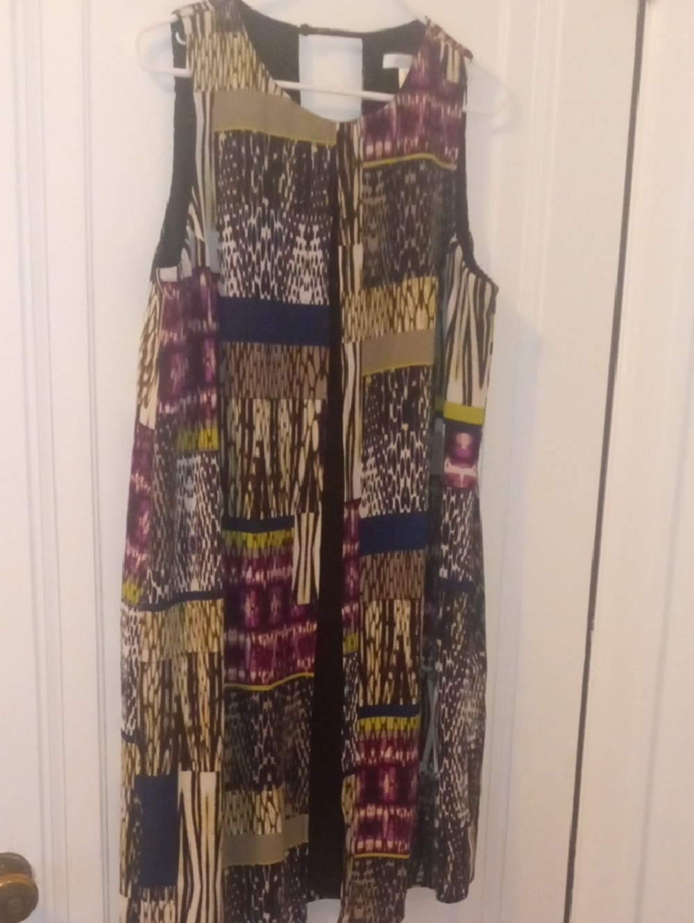 women size 16 colorful abstract sleeveless dress, loose flowy style